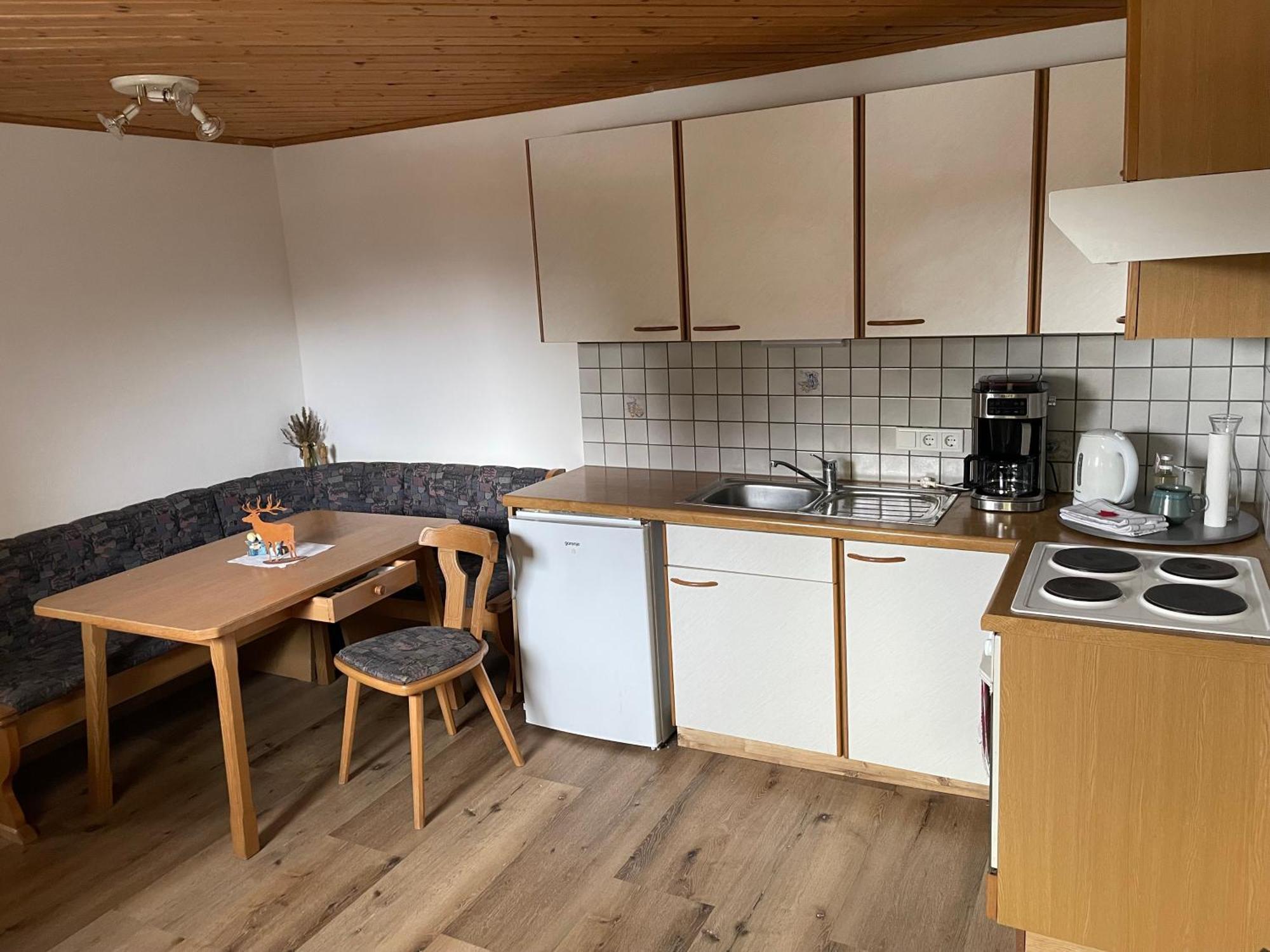 Ferienwohnung In Ruhiger Lage In Bischofshofen Luaran gambar